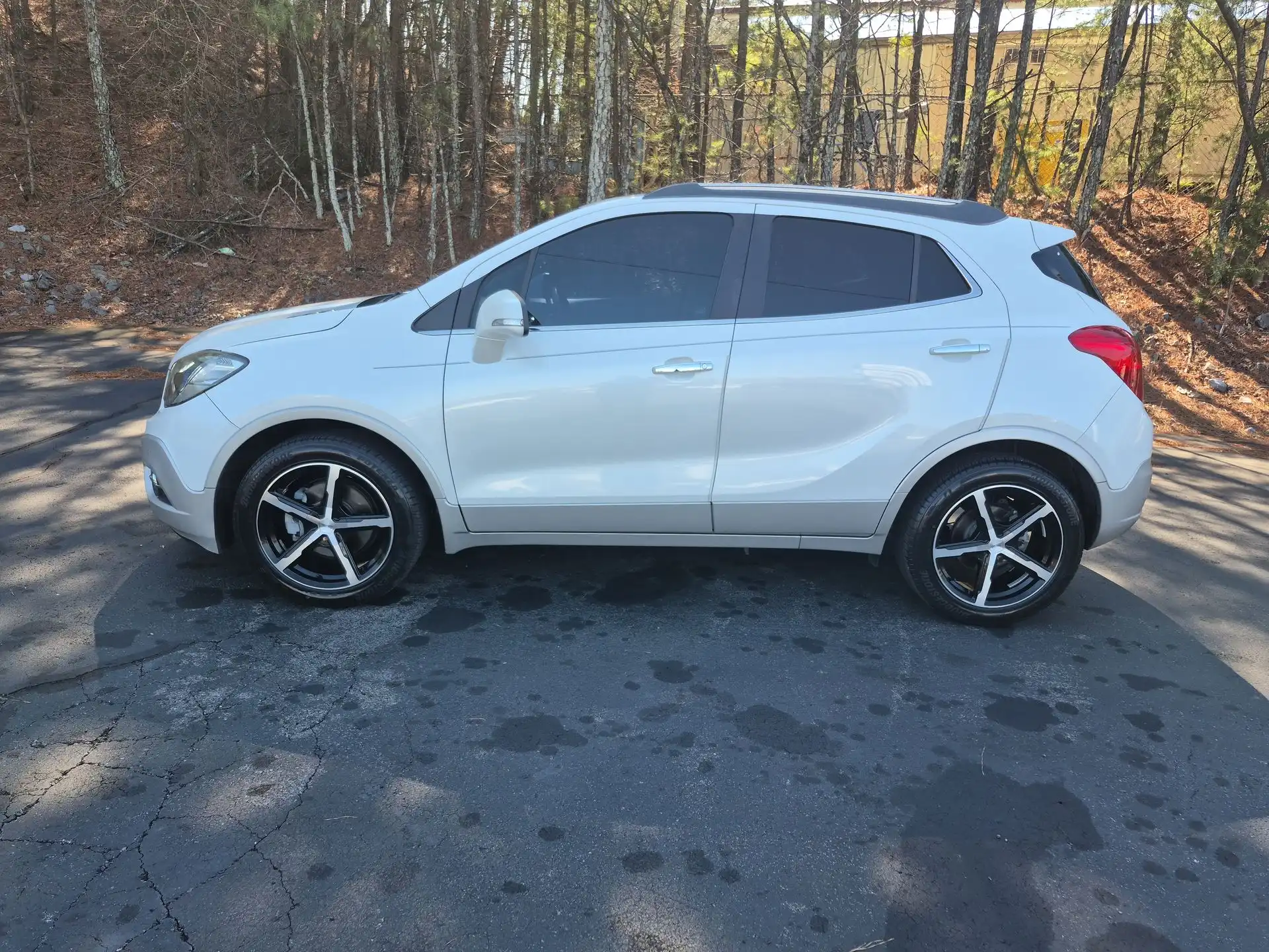 2015 Buick Encore Premium's photo