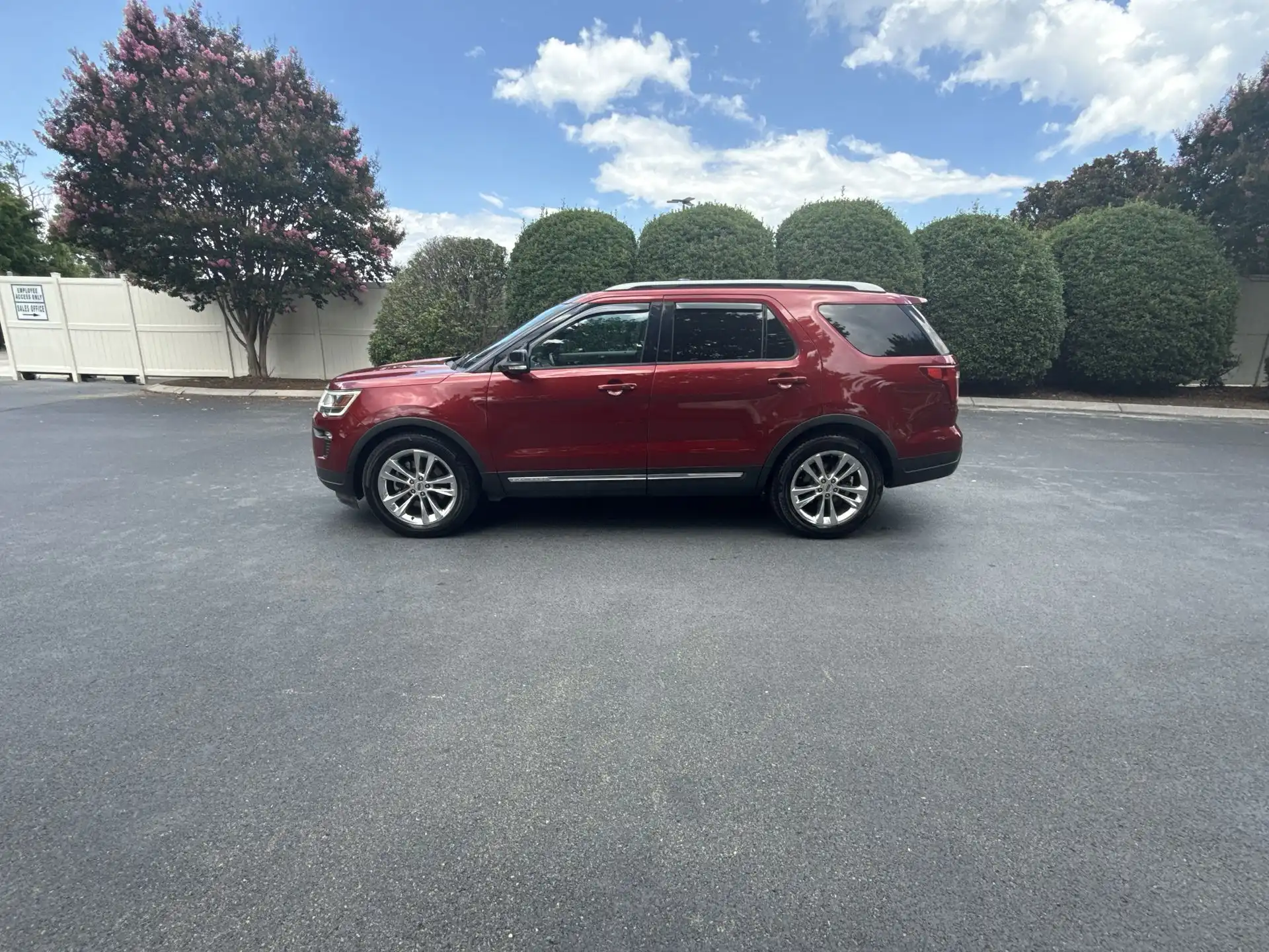 2018 Ford Explorer XLT FWD's photo
