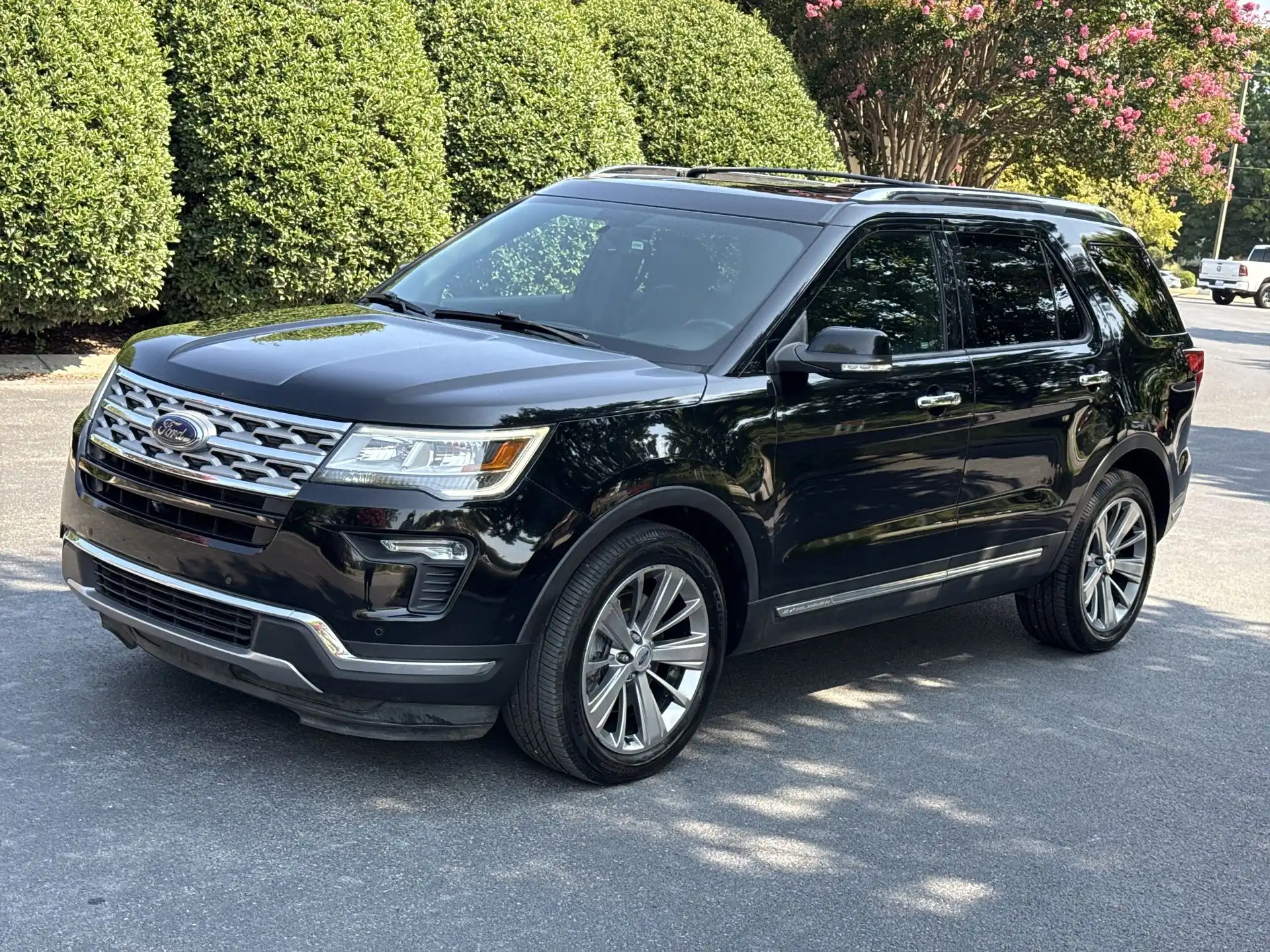 2018 Ford Explorer Limited FWD's photo