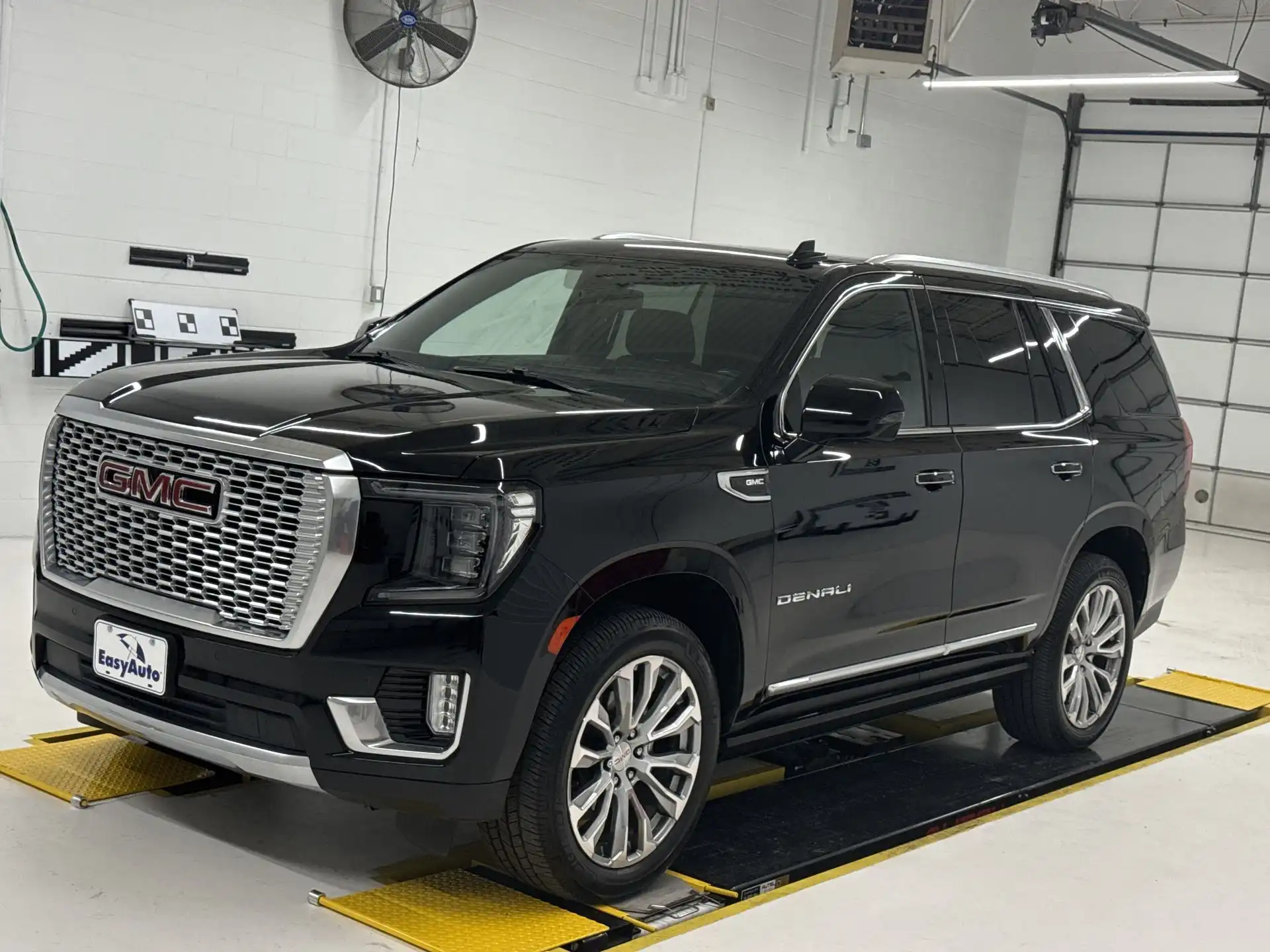 2022 GMC Yukon 4WD Denali's photo