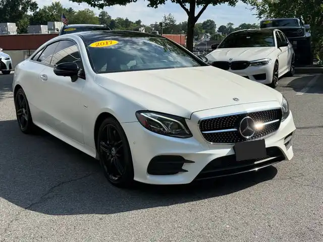 2018 Mercedes-Benz E-Class E400 4MATIC Coupe's photo