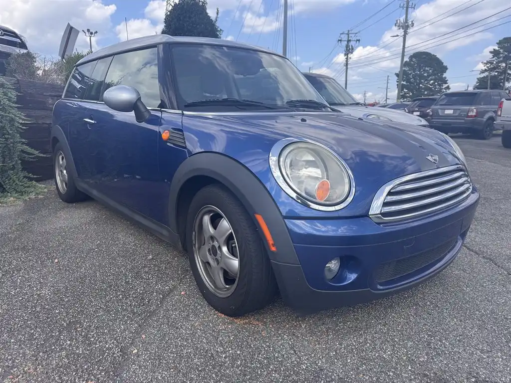 2009 MINI Cooper Clubman's photo