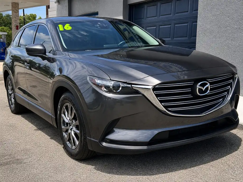 2016 Mazda CX-9 Touring FWD's photo
