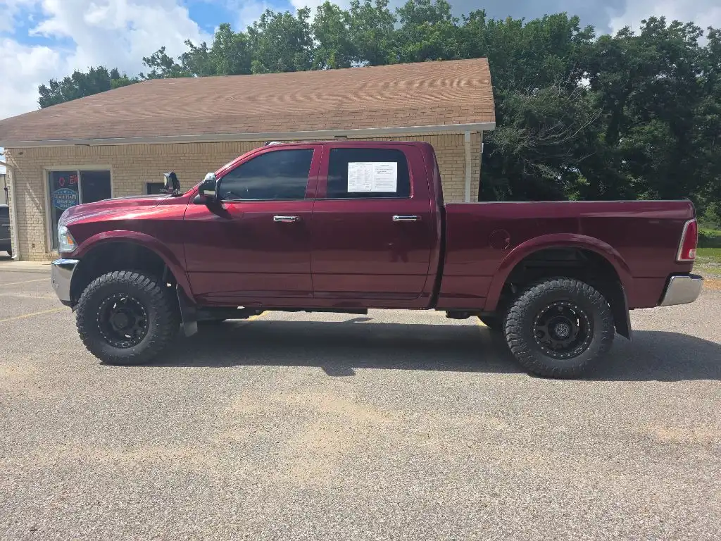 2016 RAM 2500 Laramie 4X4 Crew Cab SWB's photo