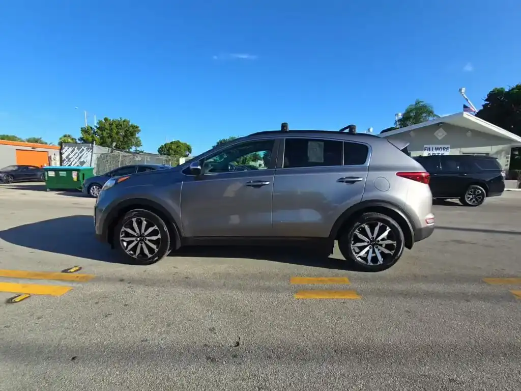 2019 Kia Sportage 2.4 EX AT's photo