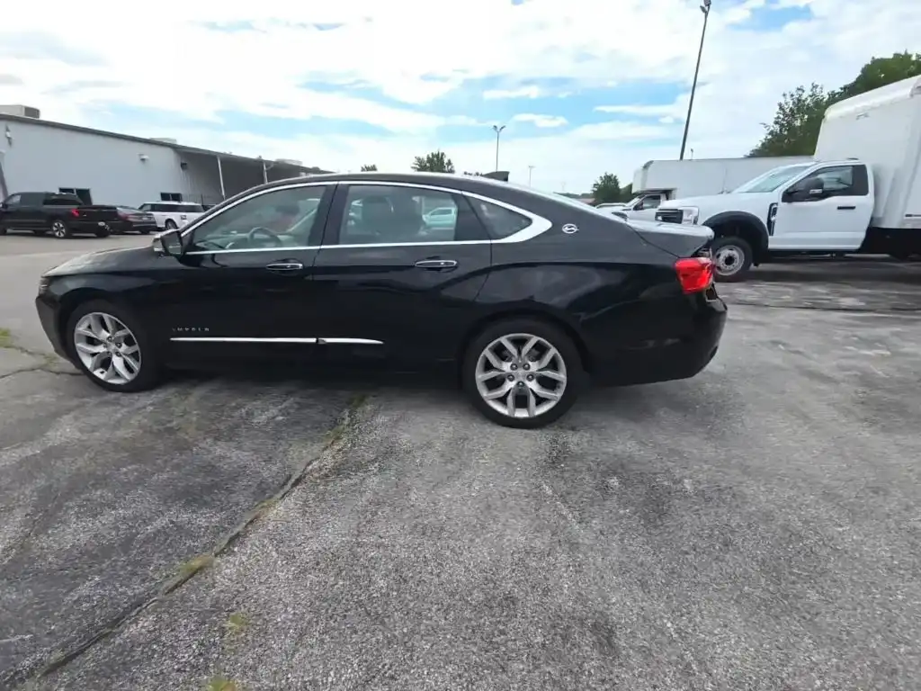 2016 Chevrolet Impala 2LZ's photo
