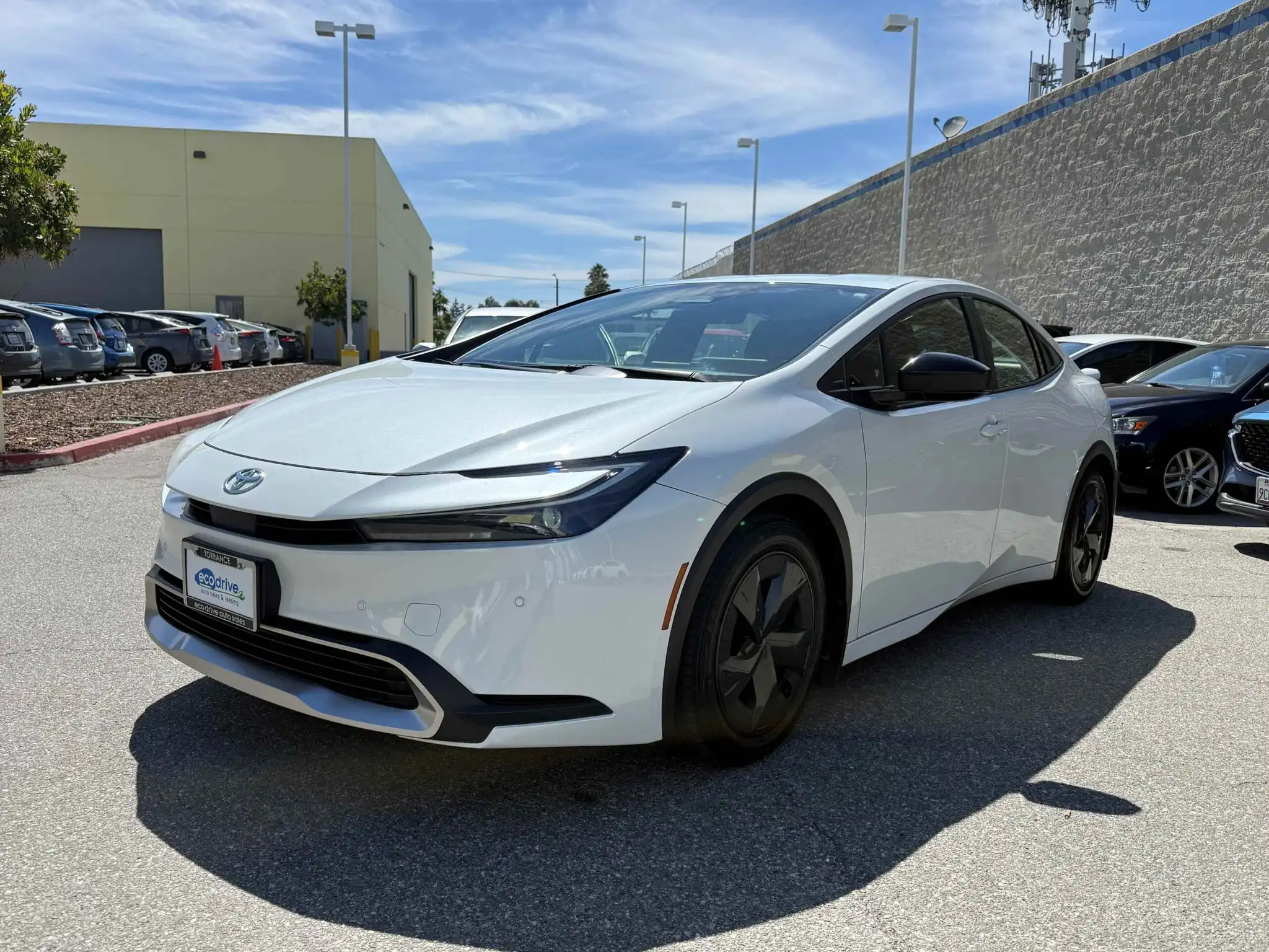 2023 Toyota Prius Prime SE's photo
