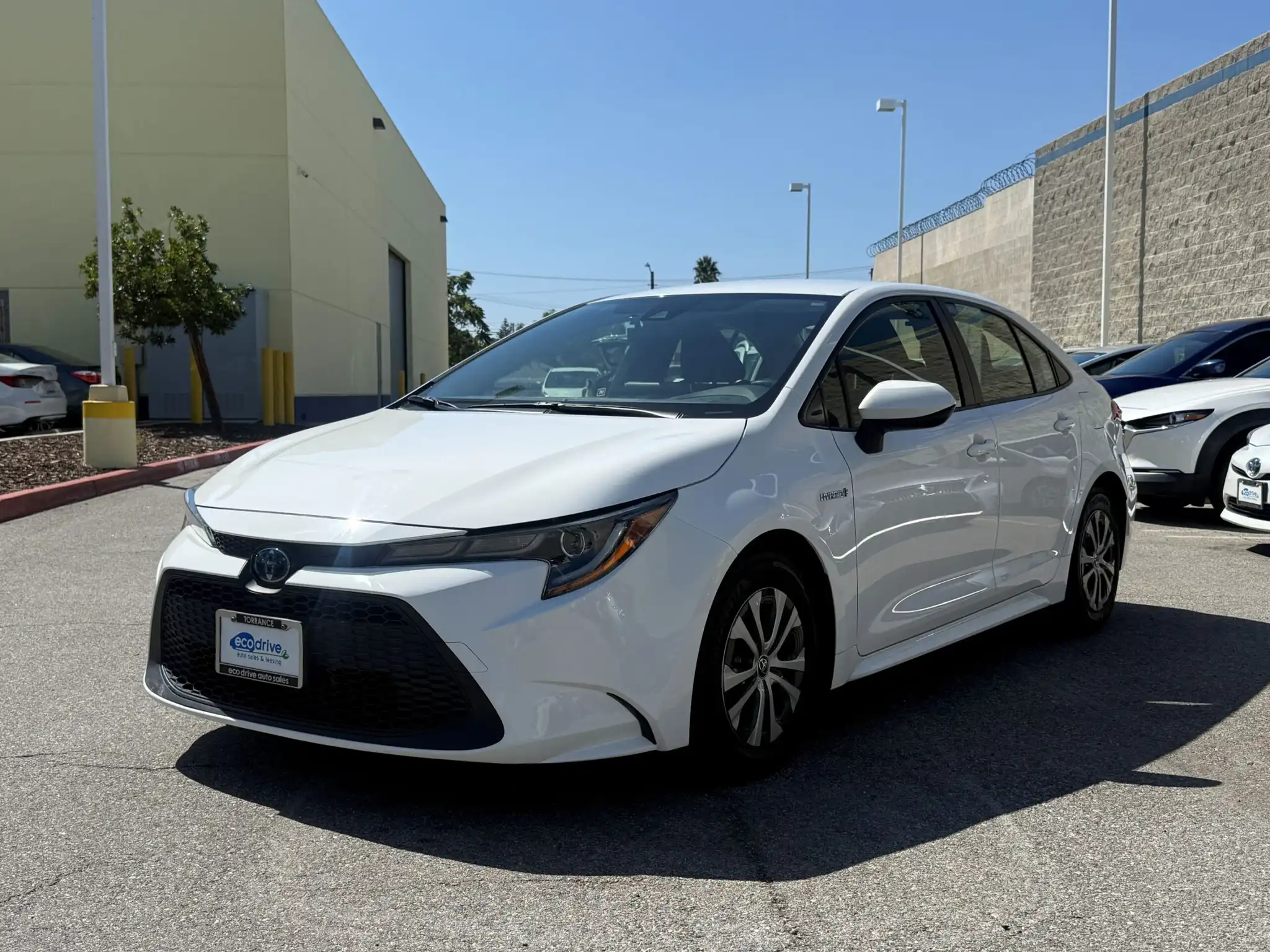 2020 Toyota Corolla LE Hybrid AT's photo