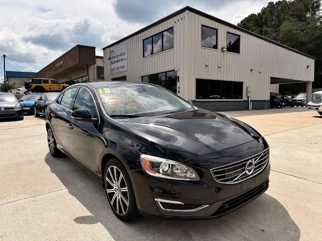 2018 Volvo S60 T5 Inscription Platinum's photo