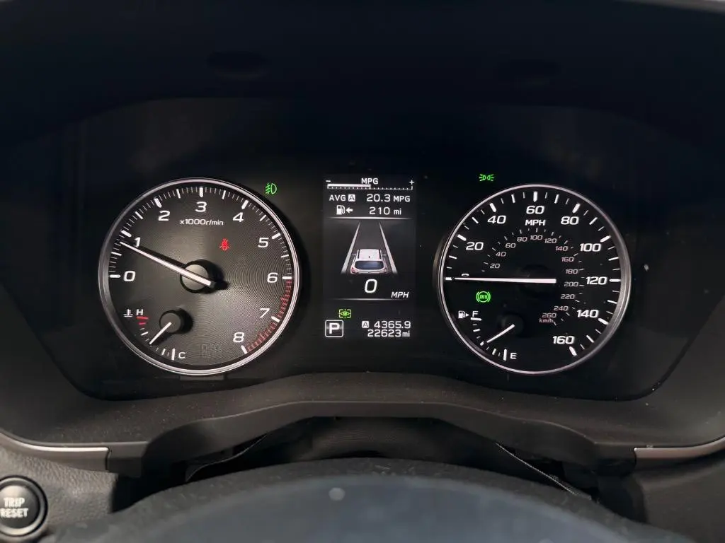 2024 Subaru Ascent Limited 8 Passenger photo 3