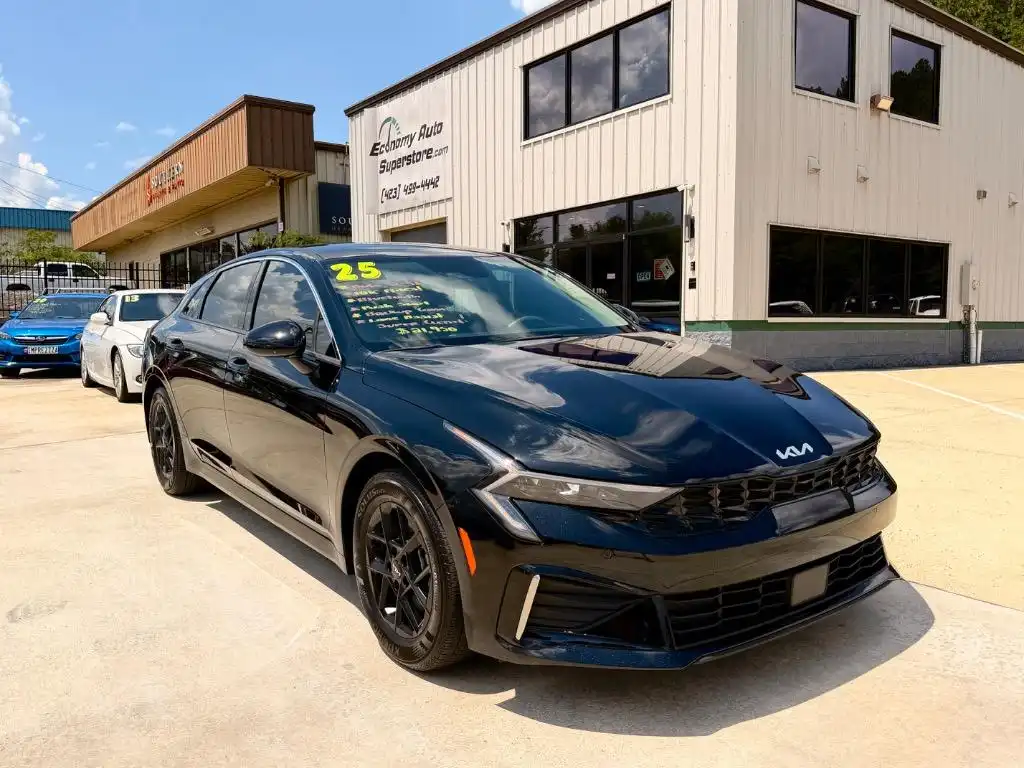 2025 Kia Optima LXS FWD's photo