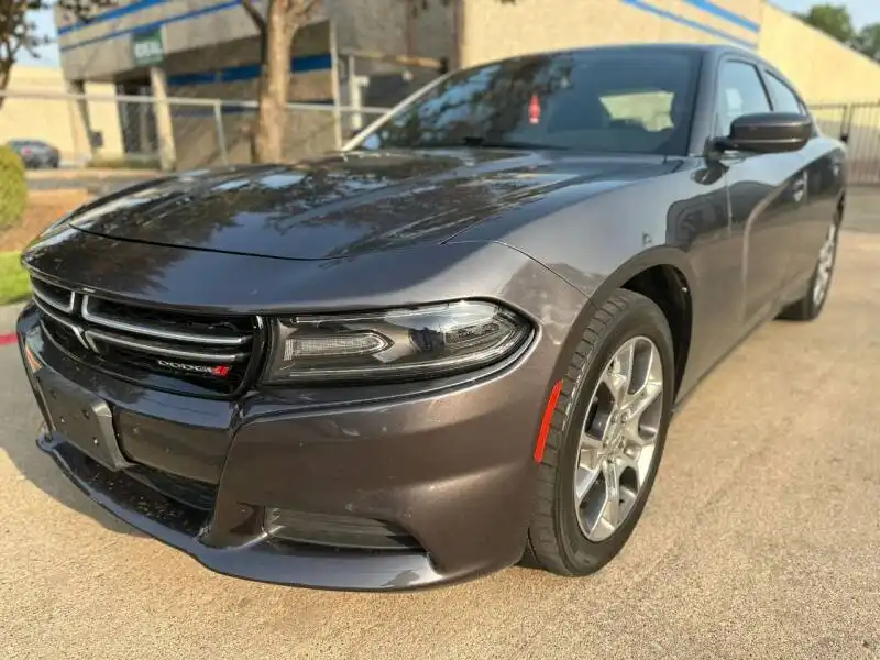 2015 Dodge Charger SE AWD's photo