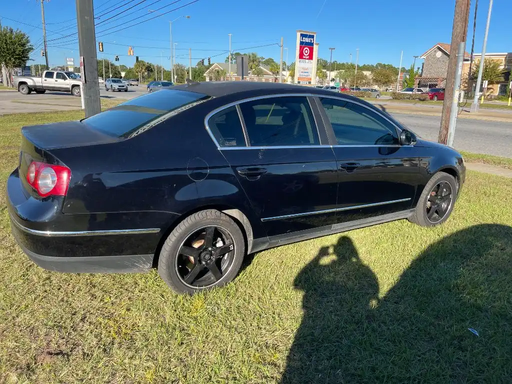 2009 Volkswagen Passat Komfort 6AT's photo