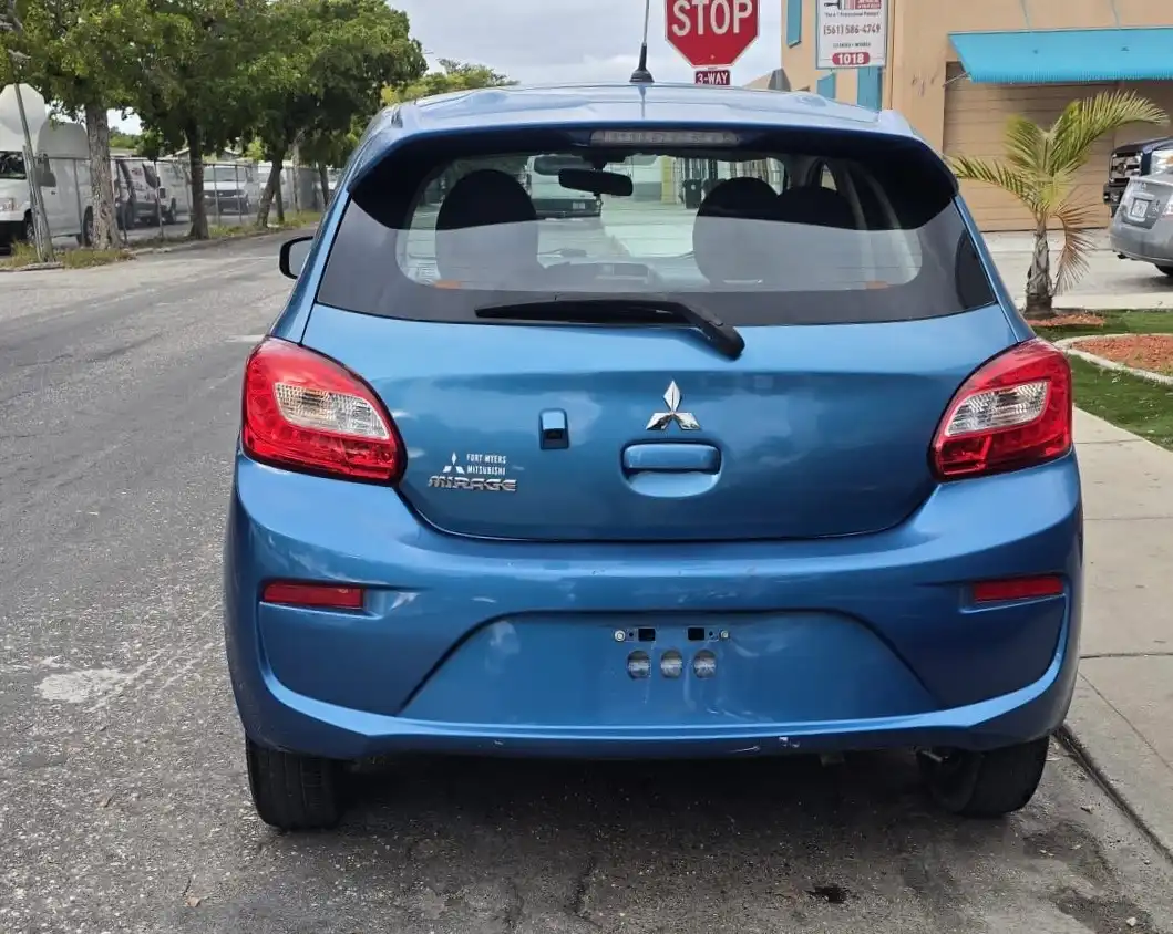 2020 Mitsubishi Mirage ES CVT's photo