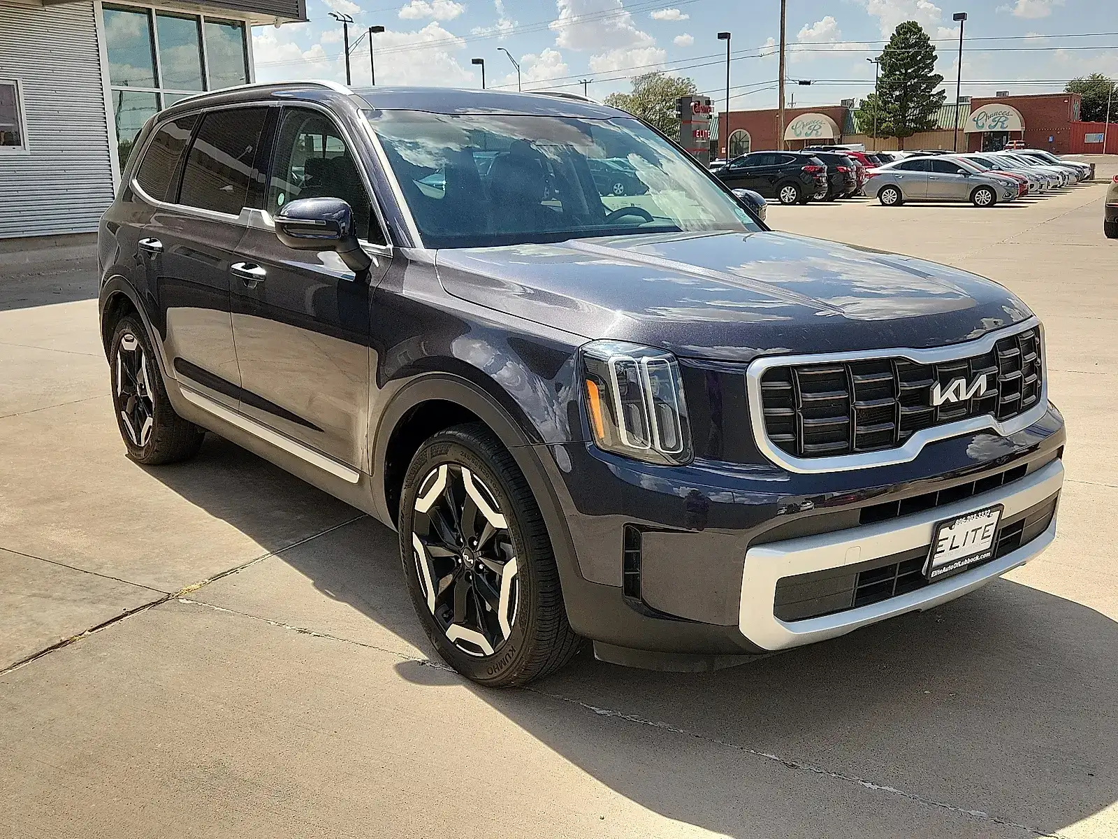 2025 Kia Telluride S FWD's photo