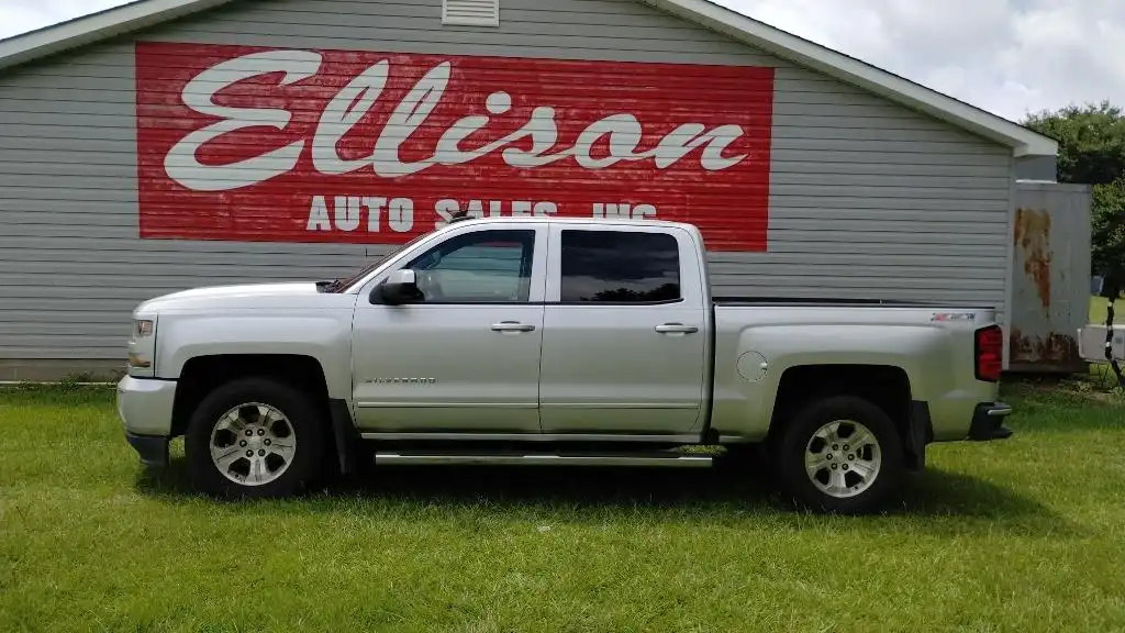 2016 Chevrolet Silverado 1500 LT 4X4 Crew Cab Standard Box's photo