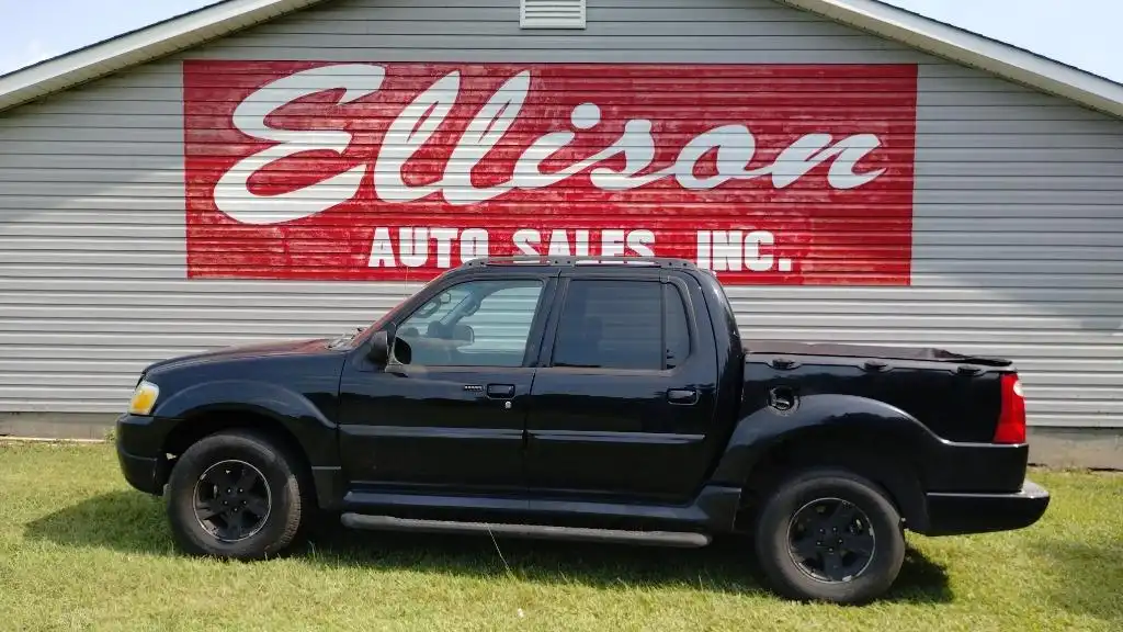 2005 Ford Explorer XLT's photo