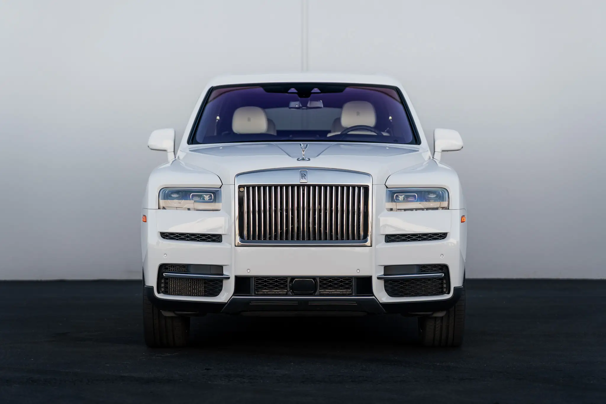 2022 Rolls-Royce Cullinan Base photo 1