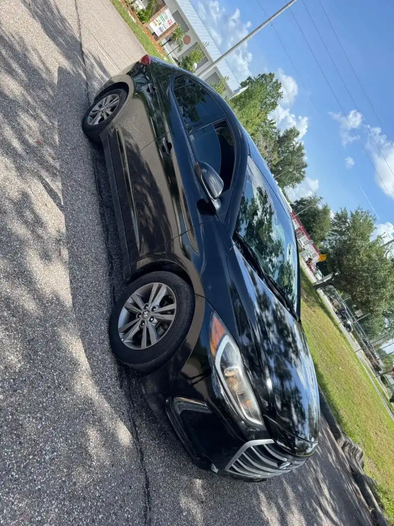 2018 Hyundai Elantra 1.8 Value Edition A/T's photo