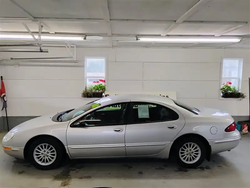 2000 Chrysler Concorde LXI's photo