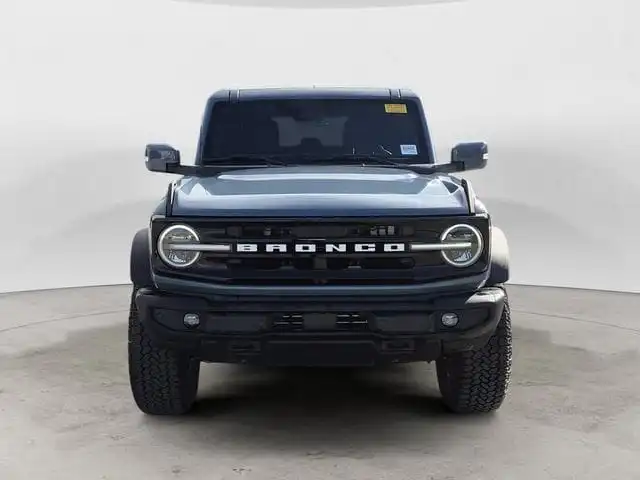 2025 Ford Bronco Outer Banks 4x4's photo
