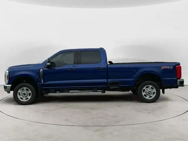 2026 Ford F-350 XLT 4x4 Crew Cab 8' Box SRW's photo