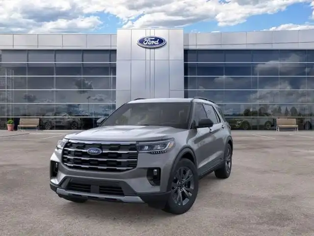 2026 Ford Explorer Active 4WD's photo