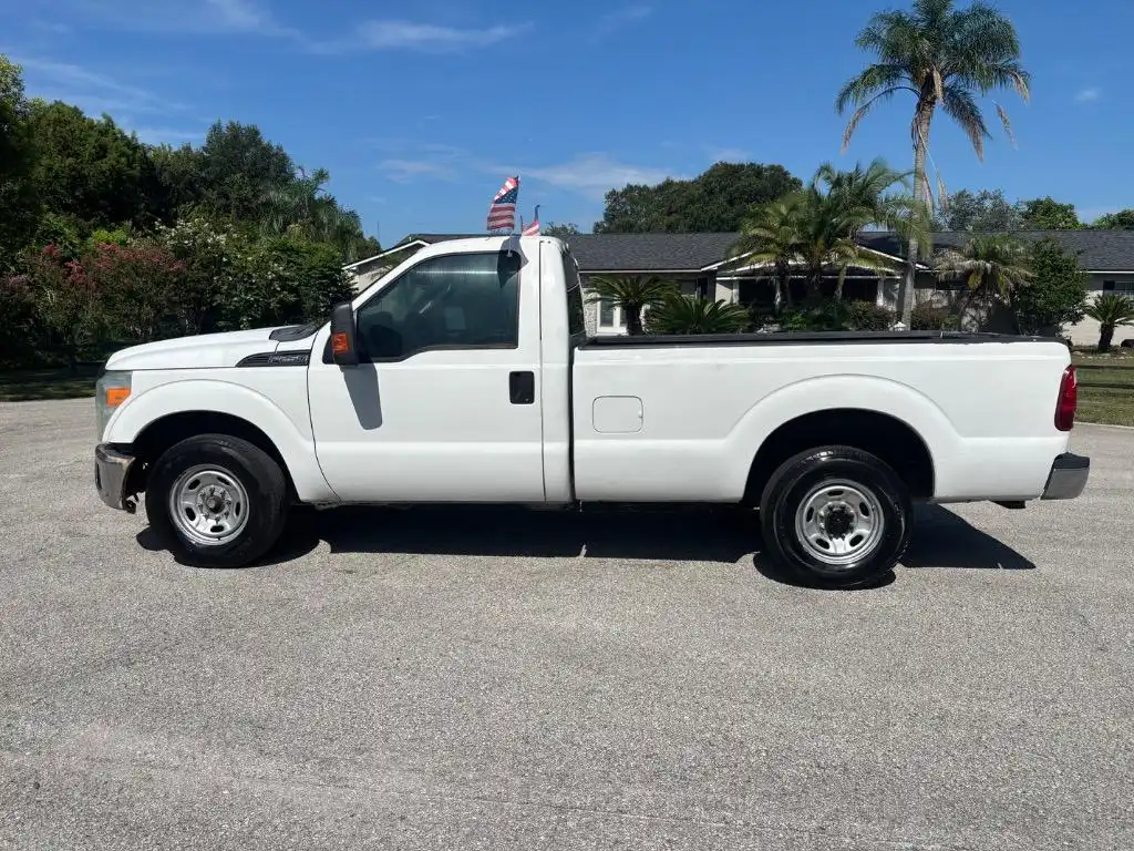 2015 Ford F-250 XL Regular Cab's photo