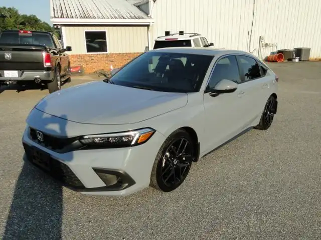 2024 Honda Civic Sport Touring Manual's photo