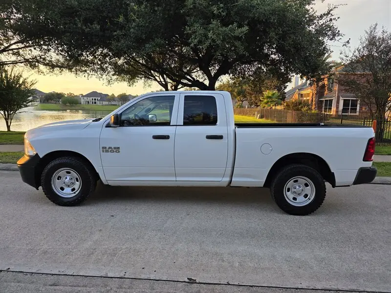 2013 RAM 1500 Tradesman Quad Cab photo 4