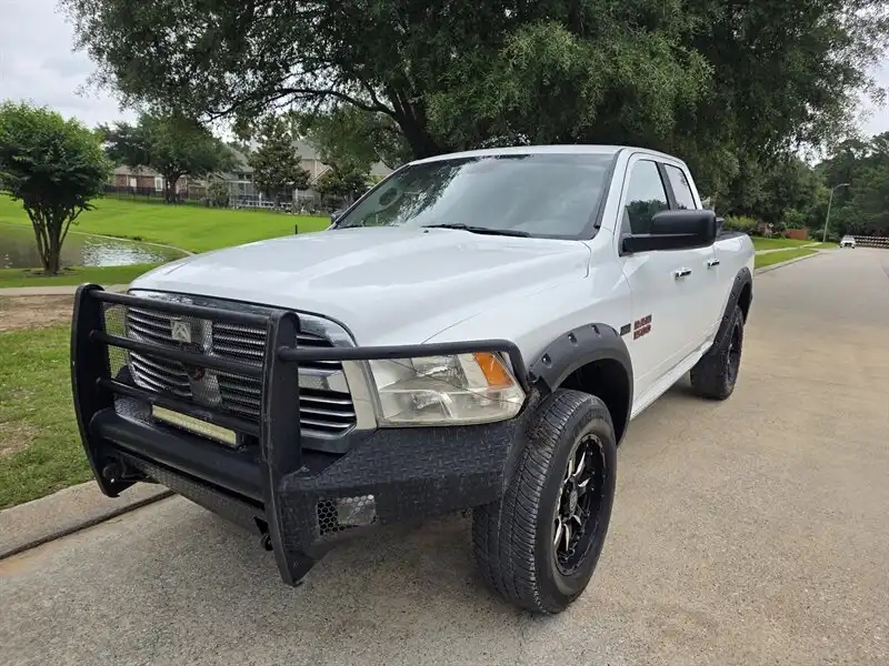 2016 RAM 1500 Big Horn/Lone Star 4x4 Quad Cab (Fleet)'s photo