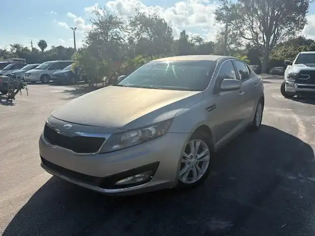 2013 Kia Optima EX AT's photo