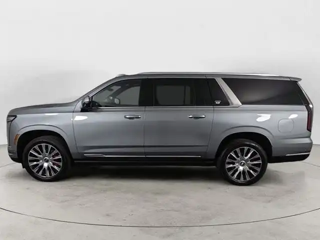2025 Cadillac Escalade ESV Premium Luxury Platinum 4WD's photo