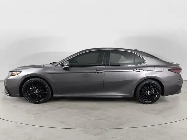 2024 Toyota Camry XSE's photo