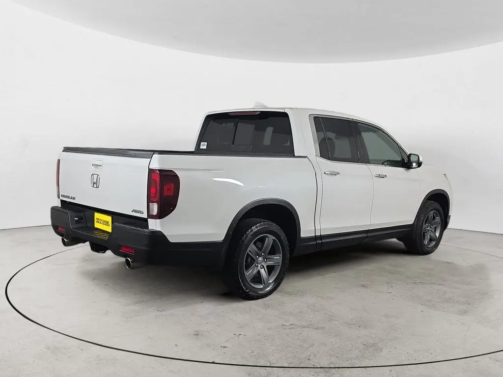 2023 Honda Ridgeline RTL-E AWD photo 4