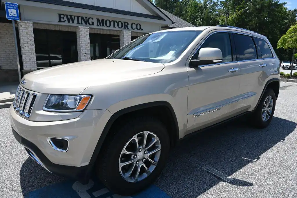2014 Jeep Grand Cherokee Limited 4WD's photo