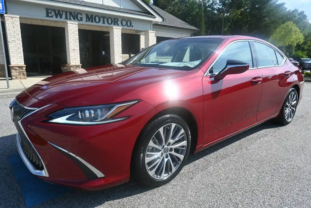 2019 Lexus ES 350 350's photo