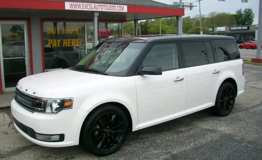 2019 Ford Flex SEL AWD's photo