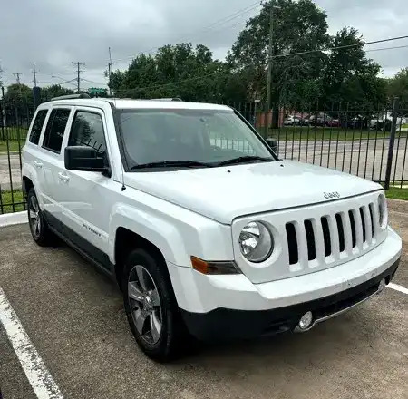 2016 Jeep Patriot High Altitude Edition's photo