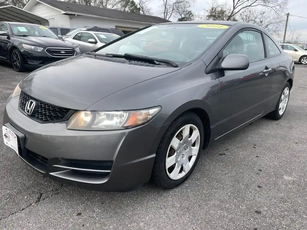 2011 Honda Civic LX Auto's photo