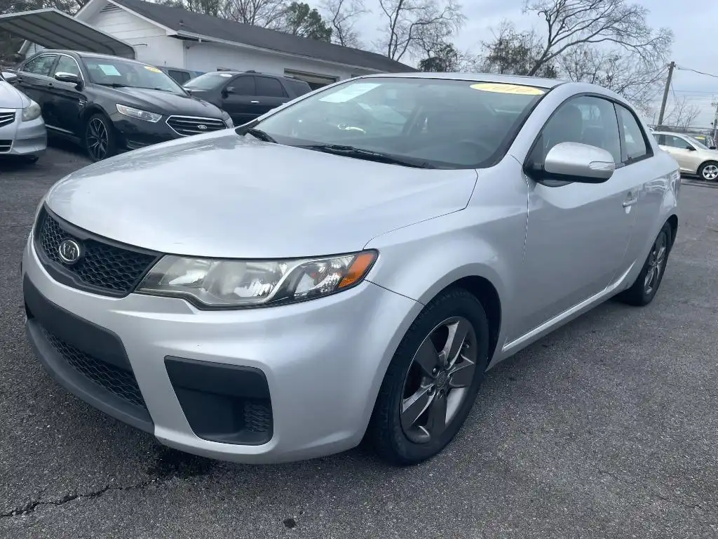 2010 Kia Forte EX AT's photo