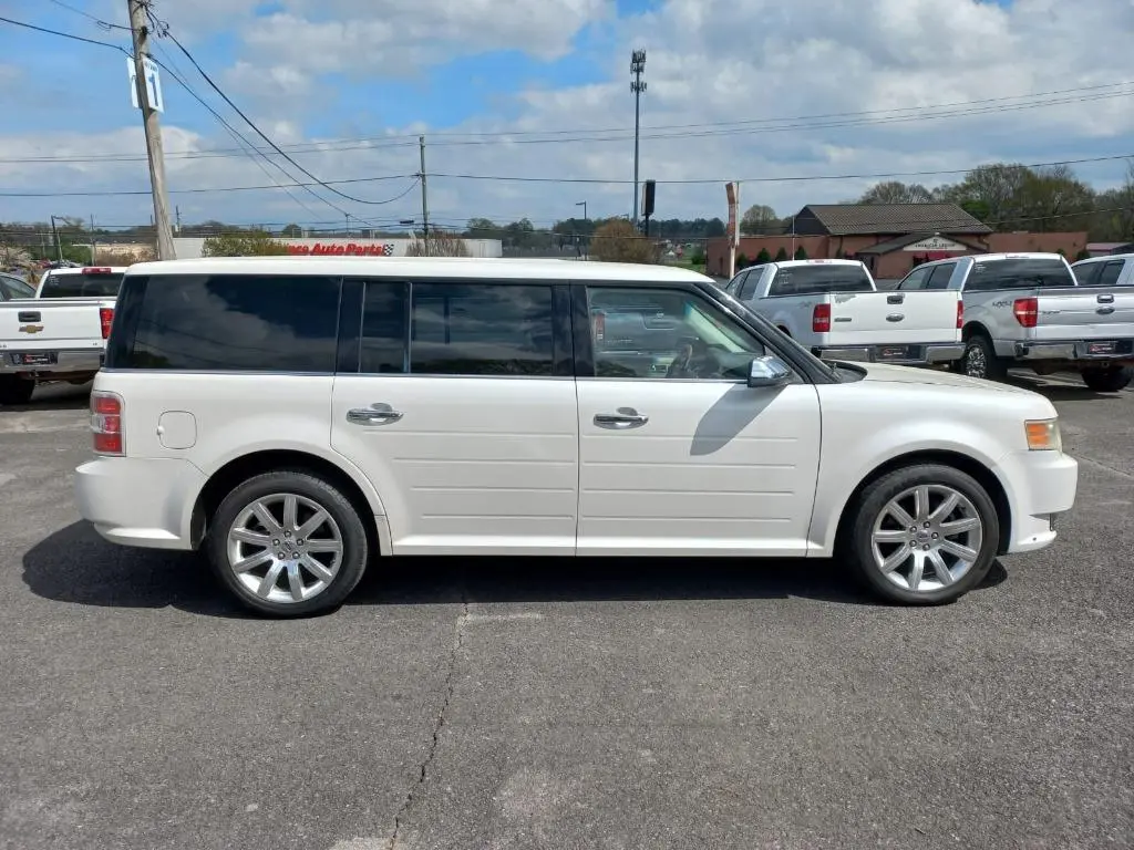 2010 Ford Flex Limited AWD photo 5