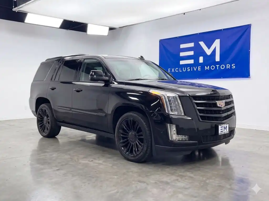 2018 Cadillac Escalade 2WD Platinum's photo