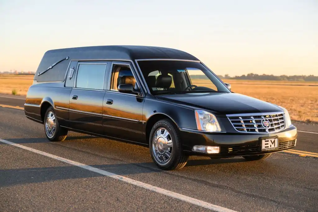 2009 Cadillac DTS Fleet Funeral Coach ( )'s photo