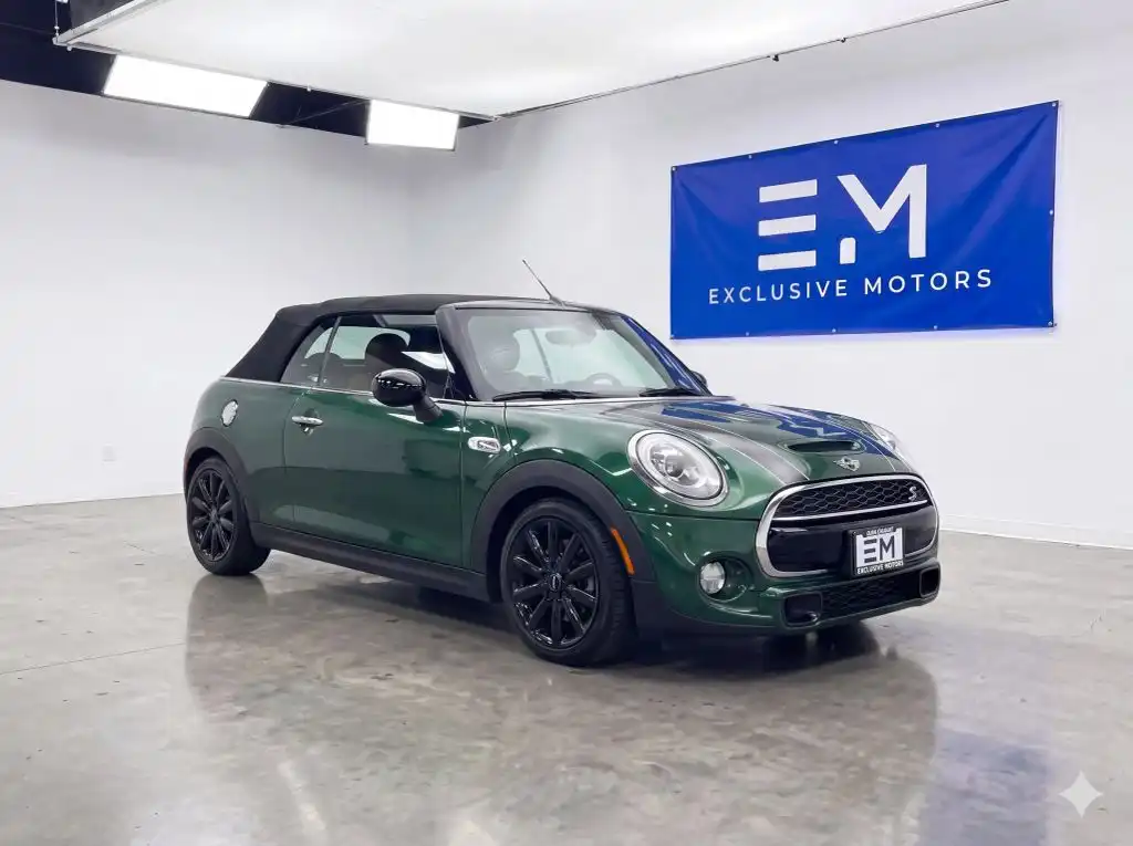 2019 MINI Convertible Cooper S Signature's photo