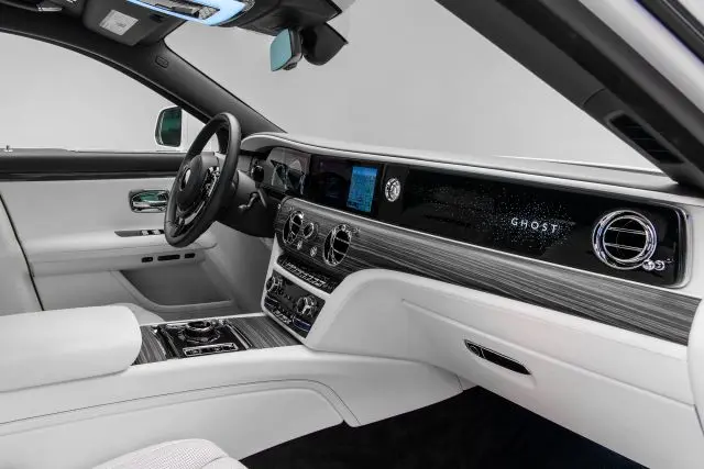 2021 Rolls-Royce Ghost Ghost photo 3