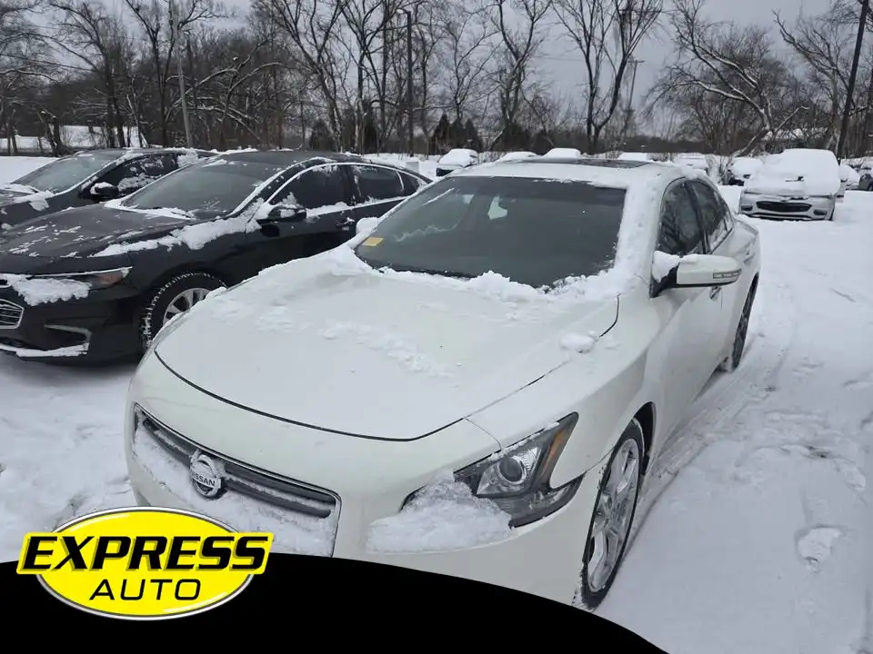 2014 Nissan Maxima 3.5 SV's photo