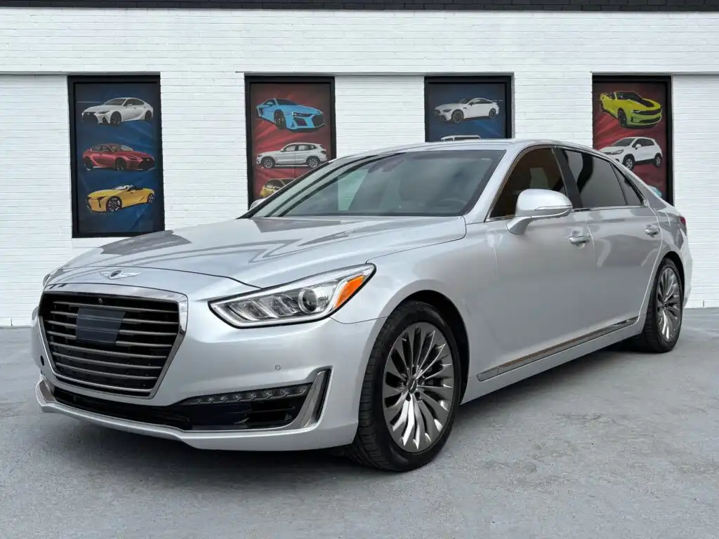 2017 Genesis G90 3.3T Premium's photo