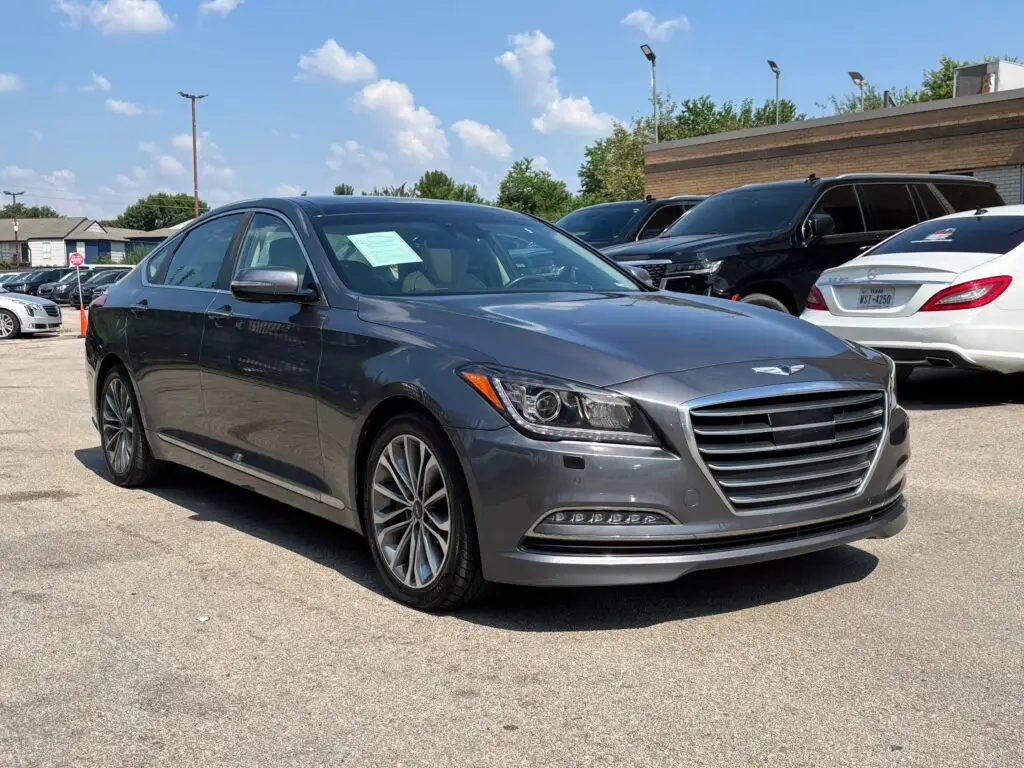 2017 Genesis G80 3.8 AWD photo 1