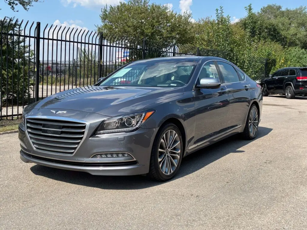 2017 Genesis G80 3.8 AWD photo 3